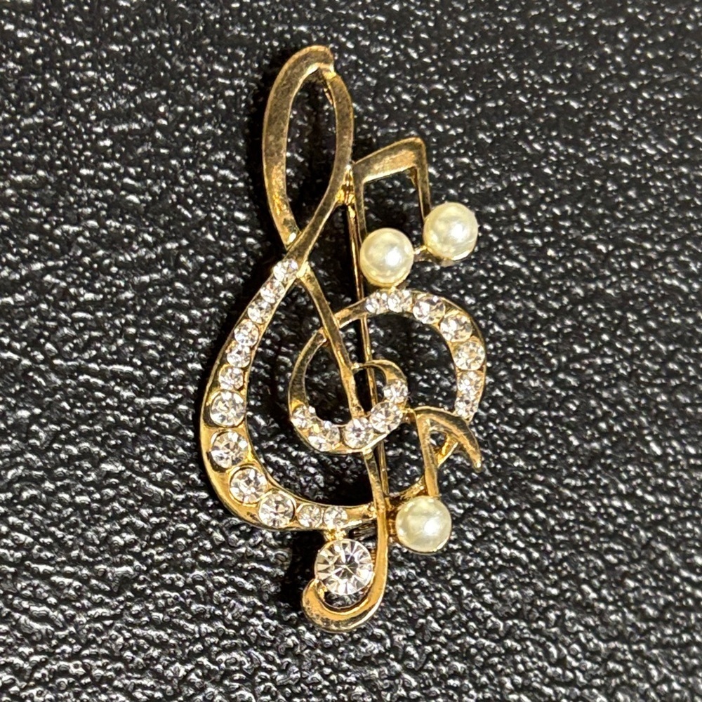 Elegant Gold and Silver Treble Clef Brooch Faux Pearl Rhinestone